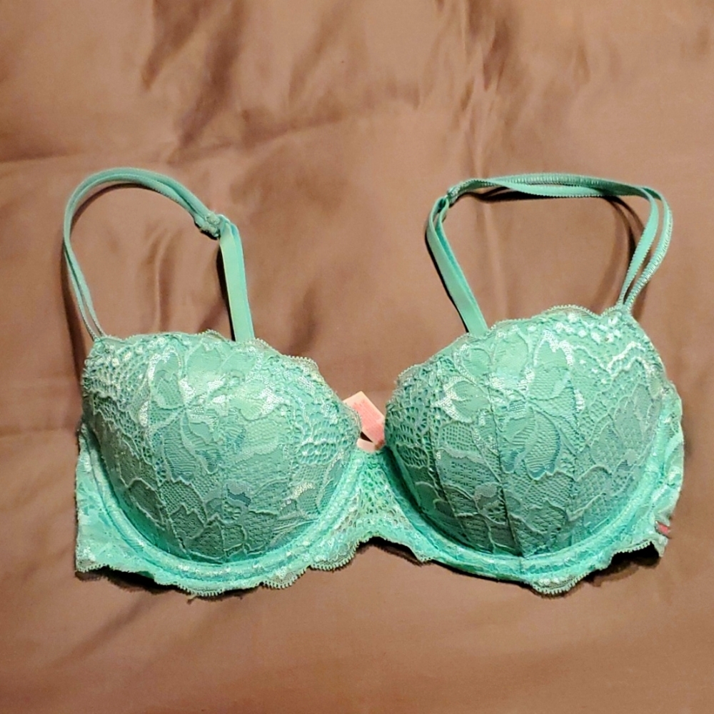PINK bra
